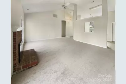 5219 Hedgecrest Place, Charlotte, NC 28269 - Photo 13