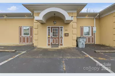 101 Willow Street NW, Lenoir, NC 28645 - Photo 3