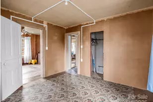 120 Maple Ridge Rd, Candler, NC 28715 - Photo 15