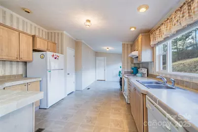 27 Moonflower Mountain Lane, Leicester, NC 28748 - Photo 21