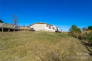 27 Moonflower Mountain Ln, Leicester, NC 28748 - Photo 25