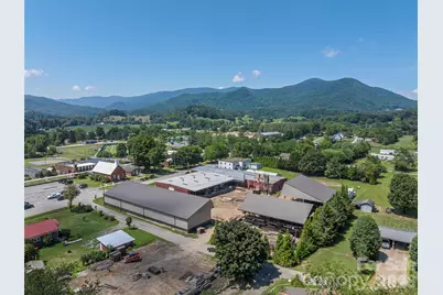 635 Sonoma Road, Waynesville, NC 28786 - Photo 1