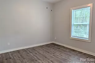 1329 Columbus St, Albemarle, NC 28001 - Photo 25