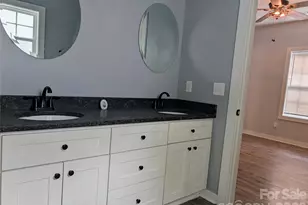 1329 Columbus St, Albemarle, NC 28001 - Photo 23