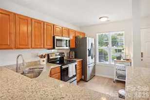 4014 Ashby Ln, Fort Mill, SC 29707 - Photo 7