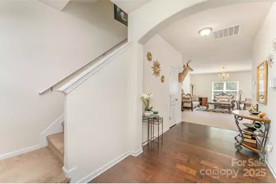 4710 Opus Lane, Charlotte, NC 28214 - Photo 5