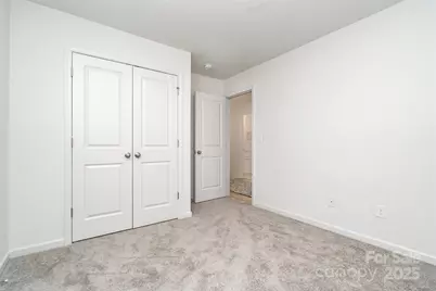 1124 Thayer Glen Court, Charlotte, NC 28213 - Photo 9