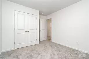 1124 Thayer Gln Ct, Charlotte, NC 28213 - Photo 9