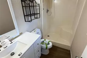 2034 Whitegate Ln, Newton, NC 28658 - Photo 7