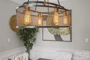 7715 Saddle Trail Ln, Charlotte, NC 28269 - Photo 9