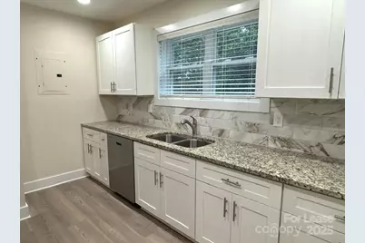 19612 Oak Street #9, Cornelius, NC 28031 - Photo 5