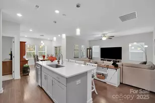 4423 Bright Rd, Charlotte, NC 28214 - Photo 5