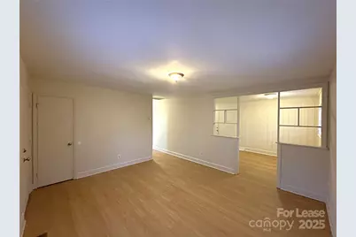 4409 Brooktree Drive, Charlotte, NC 28208 - Photo 3