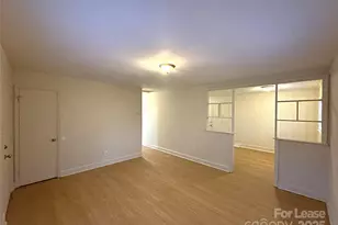 4409 Brooktree Dr, Charlotte, NC 28208 - Photo 3