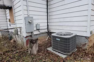 1219 W Monroe St, Salisbury, NC 28144 - Photo 3