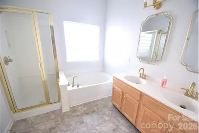 10214 Stoneykirk Lane, Charlotte, NC 28269 - Photo 17