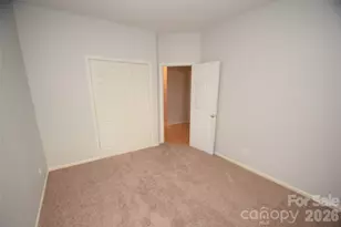 10214 Stoneykirk Ln, Charlotte, NC 28269 - Photo 23