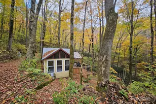 25 Hollow Log Rd, Burnsville, NC 28714 - Photo 5