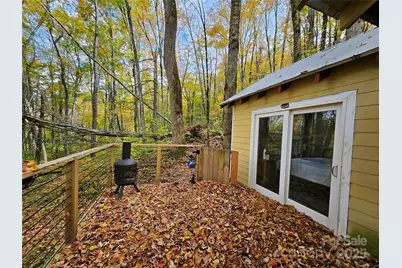 25 Hollow Log Road, Burnsville, NC 28714 - Photo 11