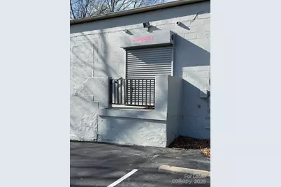 2605 1st Avenue SW, Hickory, NC 28602 - Photo 5