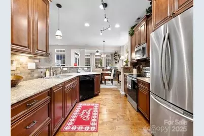 142 N Arcadian Way, Mooresville, NC 28117 - Photo 5