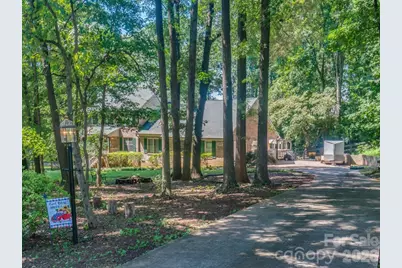 1015 Quail Circle, Salisbury, NC 28147 - Photo 13