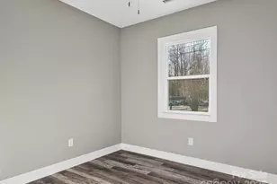 611 Peniel Rd, Columbus, NC 28722 - Photo 23