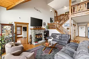 242 Lakeview Trl, Nebo, NC 28761 - Photo 7