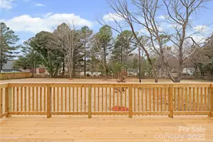 1641 Longfellow St, Charlotte, NC 28205 - Photo 45