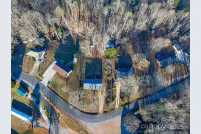 297 Amelia Drive, Marion, NC 28752 - Photo 7