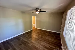 221 Bookington Dr, Lexington, NC 27292 - Photo 9