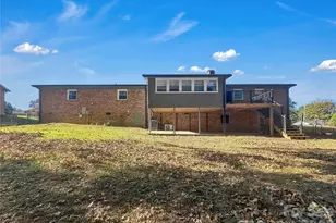 812 Hill St, Shelby, NC 28152 - Photo 5