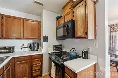 6025 Crape Myrtle Lane, Charlotte, NC 28216 - Photo 9