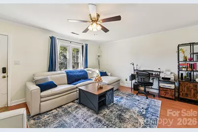 6025 Crape Myrtle Lane, Charlotte, NC 28216 - Photo 5