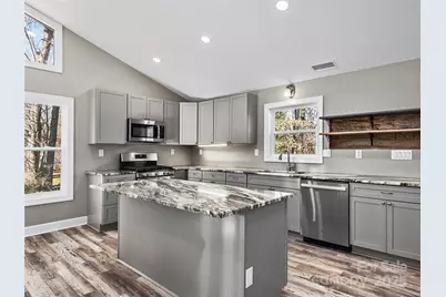 611 Peniel Road, Columbus, NC 28722 - Photo 7