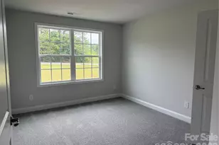 716 Inwood Hill Dr, Gastonia, NC 28056 - Photo 15