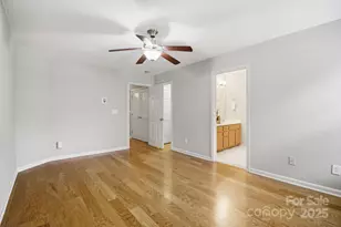 19105 Chandlers Landing Dr, Cornelius, NC 28031 - Photo 17