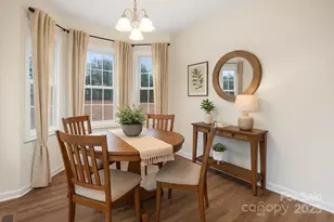 3723 Franklin Ct, Newton, NC 28658 - Photo 19