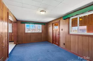 71 Lower Glady Fork Rd, Candler, NC 28715 - Photo 17