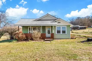 71 Lower Glady Fork Rd, Candler, NC 28715 - Photo 5