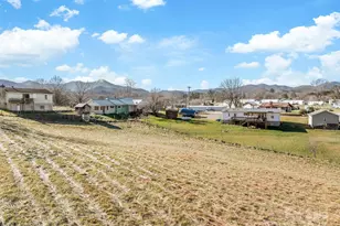 71 Lower Glady Fork Rd, Candler, NC 28715 - Photo 41