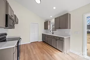 1676 Randwick Dr, Rock Hill, SC 29730 - Photo 9