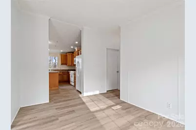 238 Cherry Hollow, Burnsville, NC 28714 - Photo 7