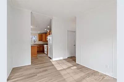 238 Cherry Hollow, Burnsville, NC 28714 - Photo 9