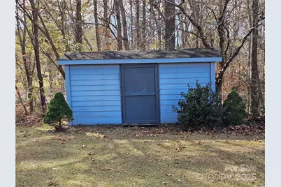 2486 Oxford Circle, Lancaster, SC 29720 - Photo 17