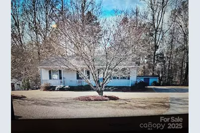 2486 Oxford Circle, Lancaster, SC 29720 - Photo 1