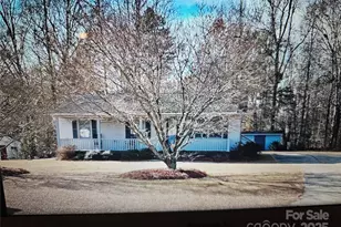 2486 Oxford Cir, Lancaster, SC 29720 - Photo 1