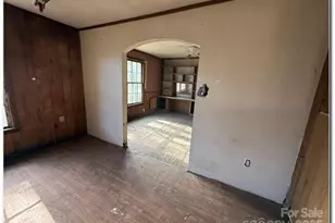 515 S Maple St, Dallas, NC 28034 - Photo 7