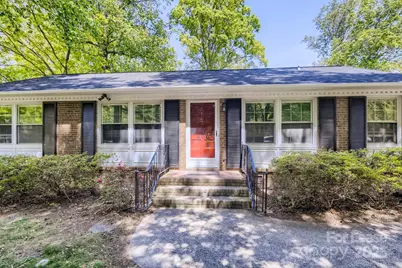 400 Vinecrest Drive, Matthews, NC 28105 - Photo 3