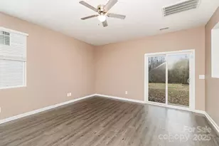 12304 Bending Branch Rd, Charlotte, NC 28227 - Photo 15